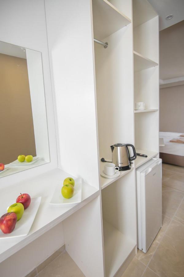 Marisa Napa Suites Айя-Напа Экстерьер фото